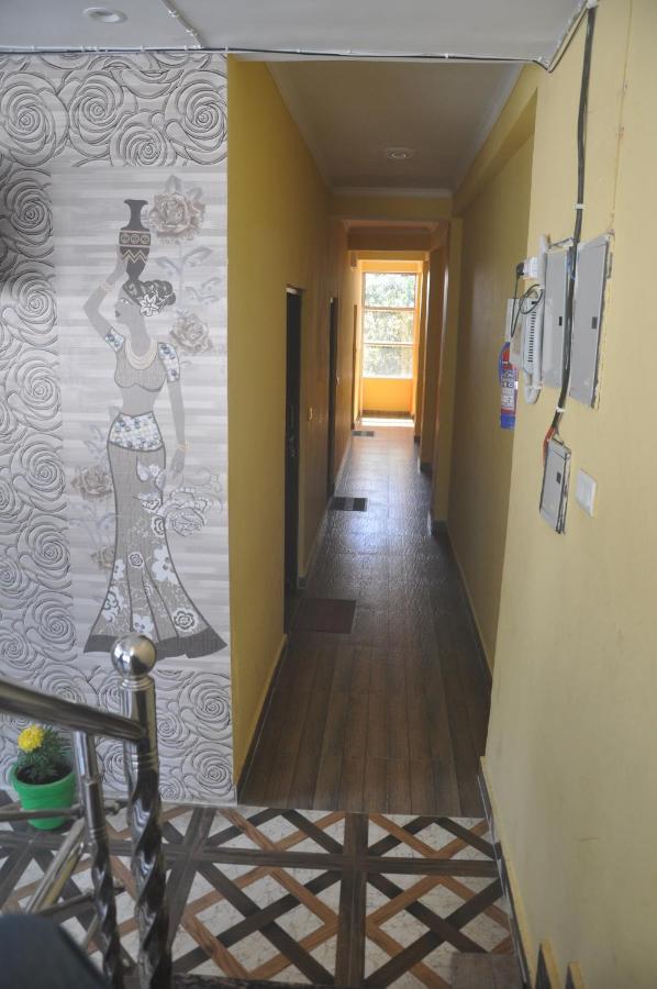 Hotel Lansblue Lansdowne Ngoại thất bức ảnh