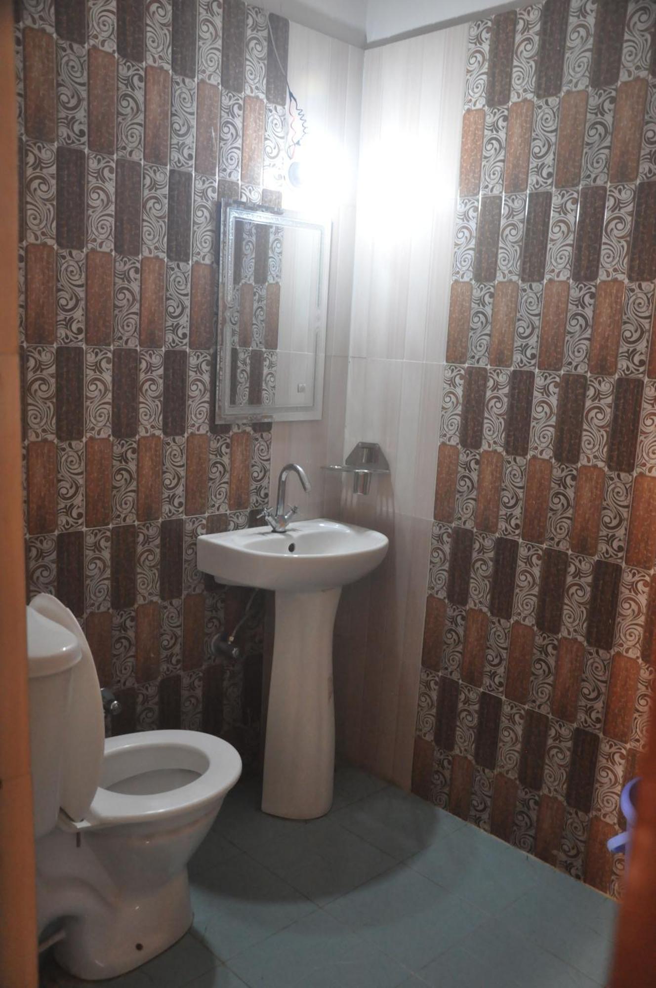 Hotel Lansblue Lansdowne Ngoại thất bức ảnh